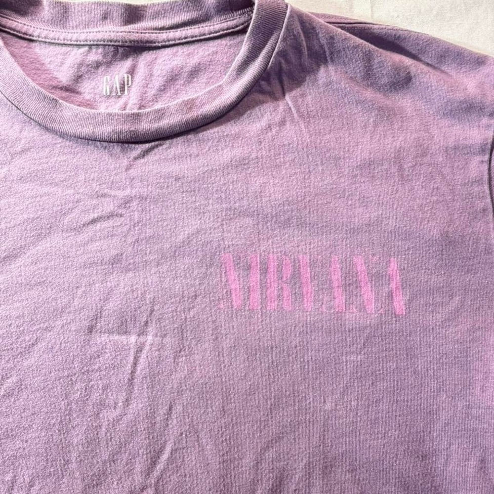 GAP x Nirvana Graphic Tee Medium‎ 100% Cotton Grunge 90s Streetwear Casual Rock - Picture 3 of 6